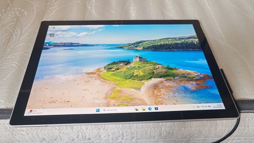 Portable microsoft surface - pc,